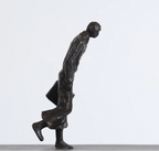 Escultura Decorativa em Ferro Fundido Reflexão — Michel Oliveira
