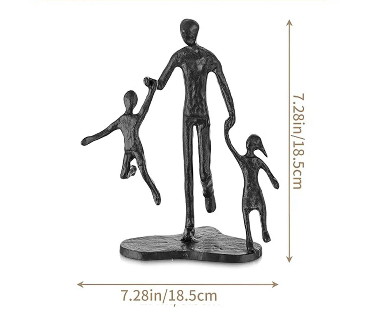 Escultura Decorativa em Ferro Fundido Pai e Filhos —  Michel Oliveira