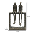 Escultura Decorativa Casal Sentados — Helena Rodrigues
