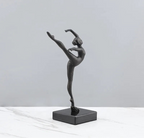 Escultura Decorativa em Ferro Fundido Bailarina de Balé — Michel Oliveira