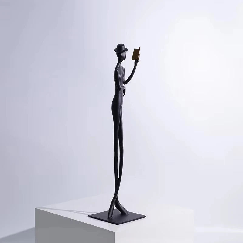 Escultura Decorativa em Ferro Fundido Bela Dama — Jorge Leal