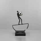 Escultura Decorativa em Ferro Fundido Equilibrista — Michel Oliveira