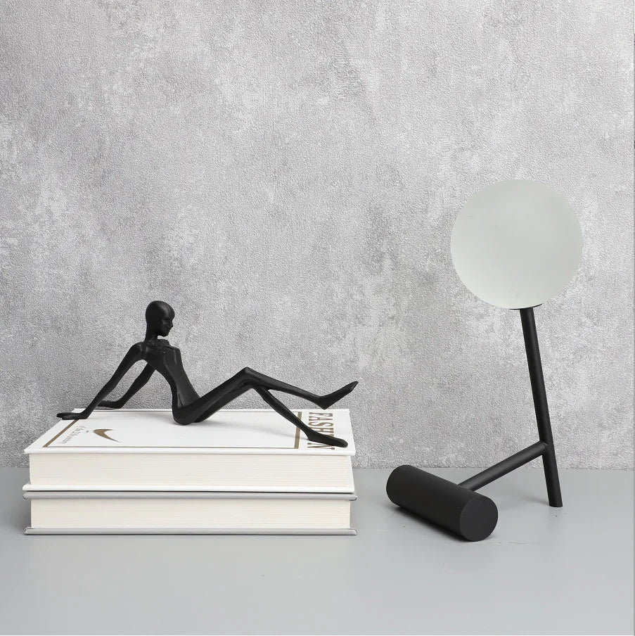 Escultura Decorativa em Ferro Fundido Jual Pajangan — Jorge Leal