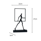 Escultura Decorativa em Ferro Fundido Walker — Michel Oliveira